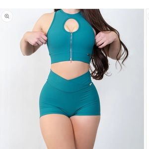 Cute emrald green workout set